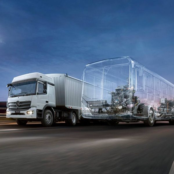 Mercedes-Benz lideró las ventas de camiones y buses…